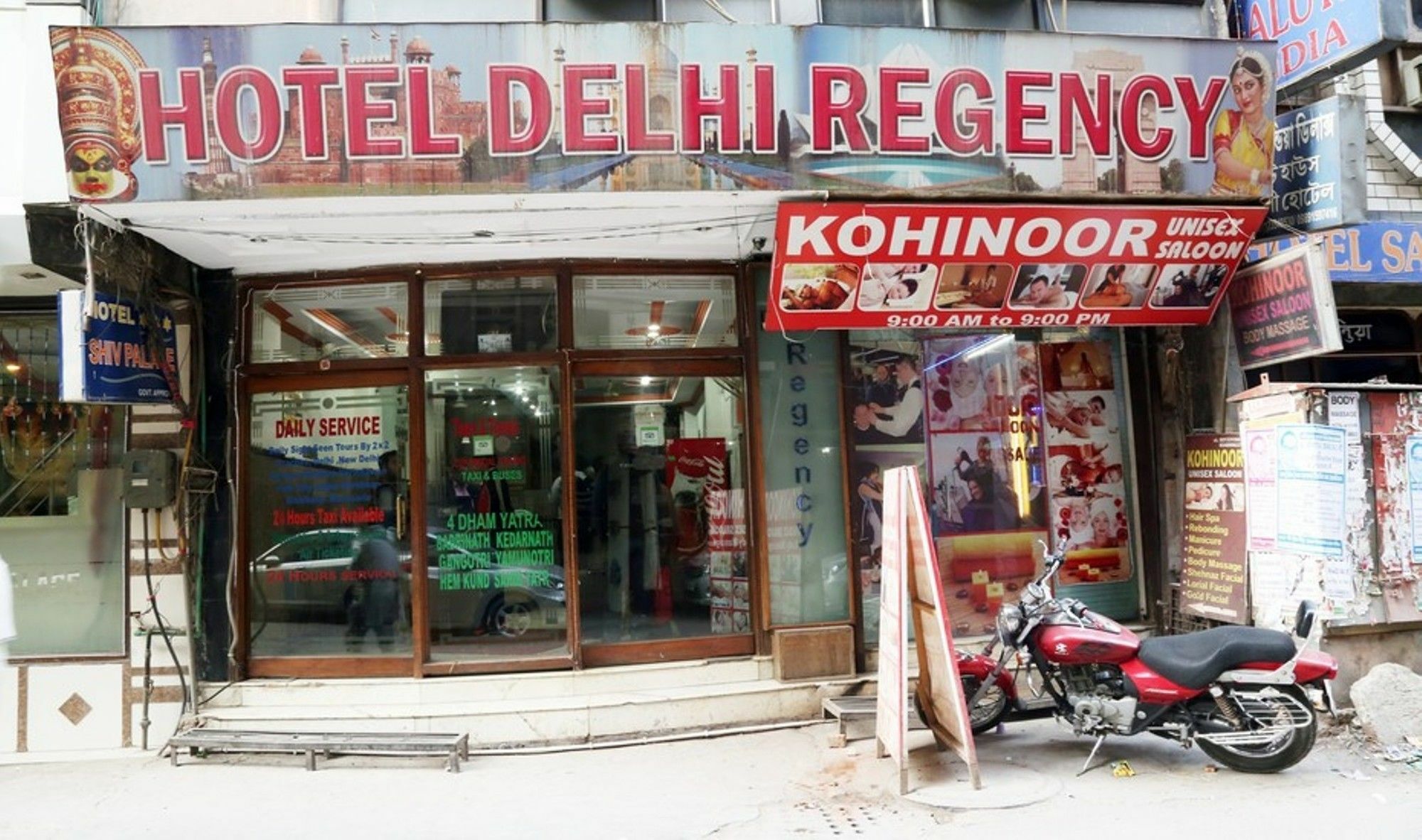 Hotel Delhi Regency Kültér fotó